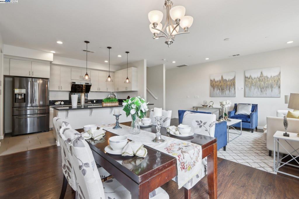 MILPITAS - Residential