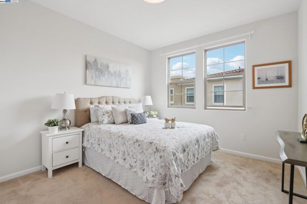 MILPITAS - Residential