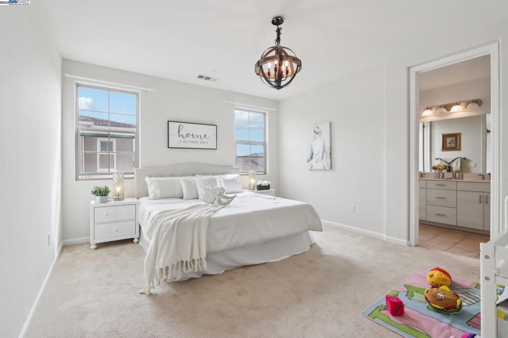 MILPITAS - Residential