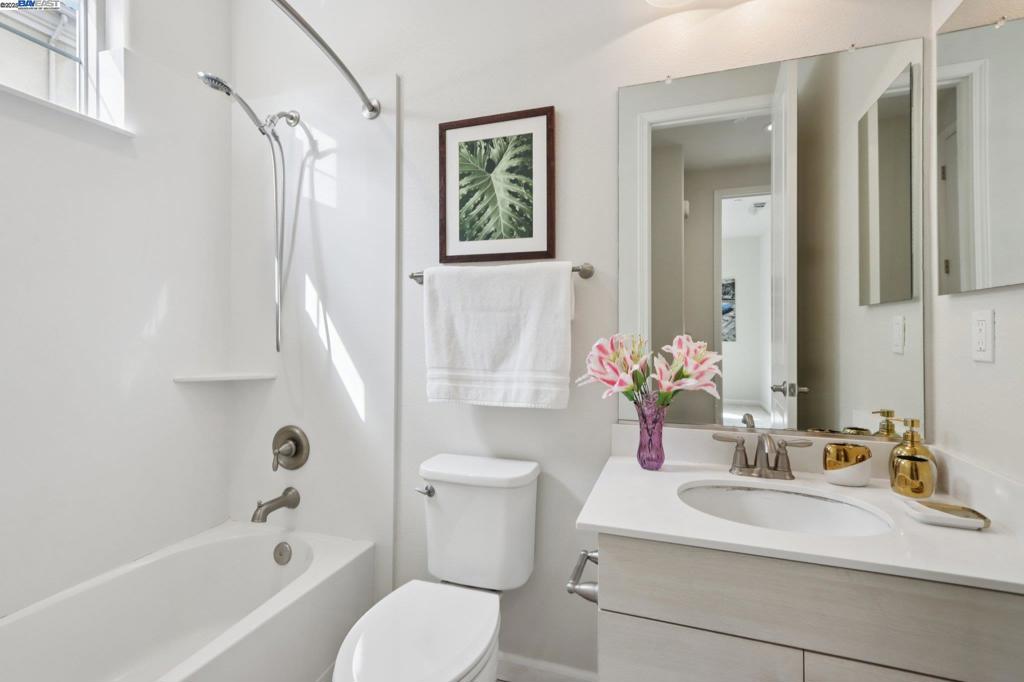 MILPITAS - Residential