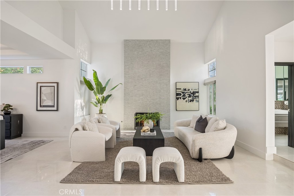 4802 Corsica Drive