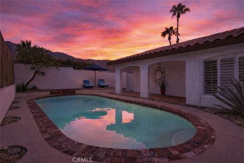 Photo of 52810 Avenida Herrera, La Quinta, CA 92253 (MLS # IG26000496)