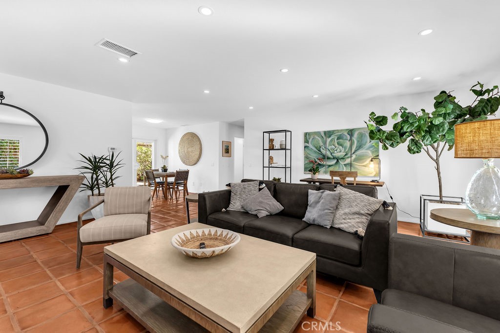 La Quinta Cove* - Residential