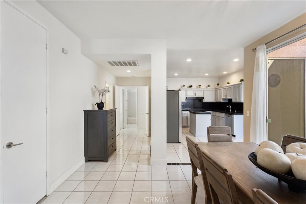 Lake Mirage Racquet Club (32138) - Residential