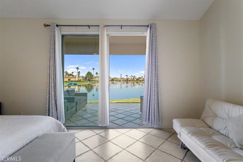 Lake Mirage Racquet Club (32138) - Residential