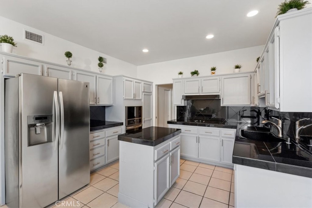 Lake Mirage Racquet Club (32138) - Residential