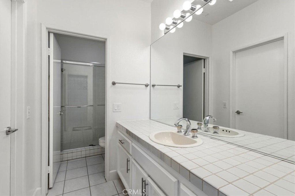 Lake Mirage Racquet Club (32138) - Residential