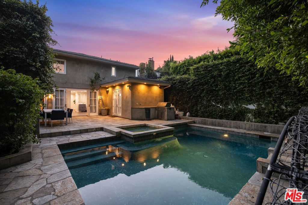 Photo of 1124 Sierra Alta Way, Los Angeles, CA 90069 (MLS # 26794099)