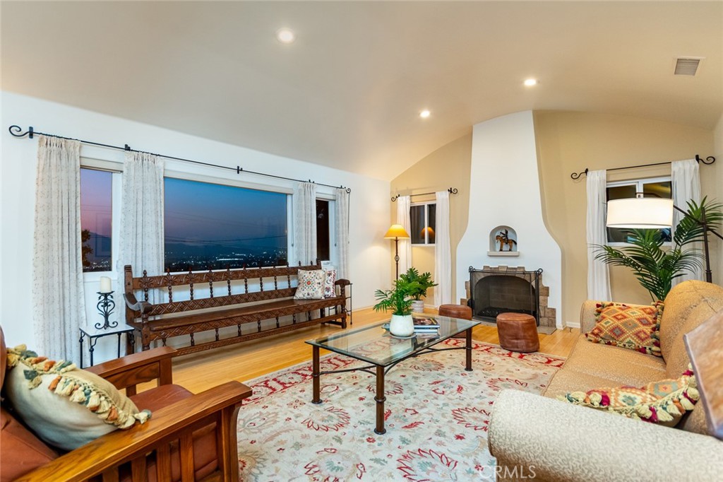 1404 Corona Drive