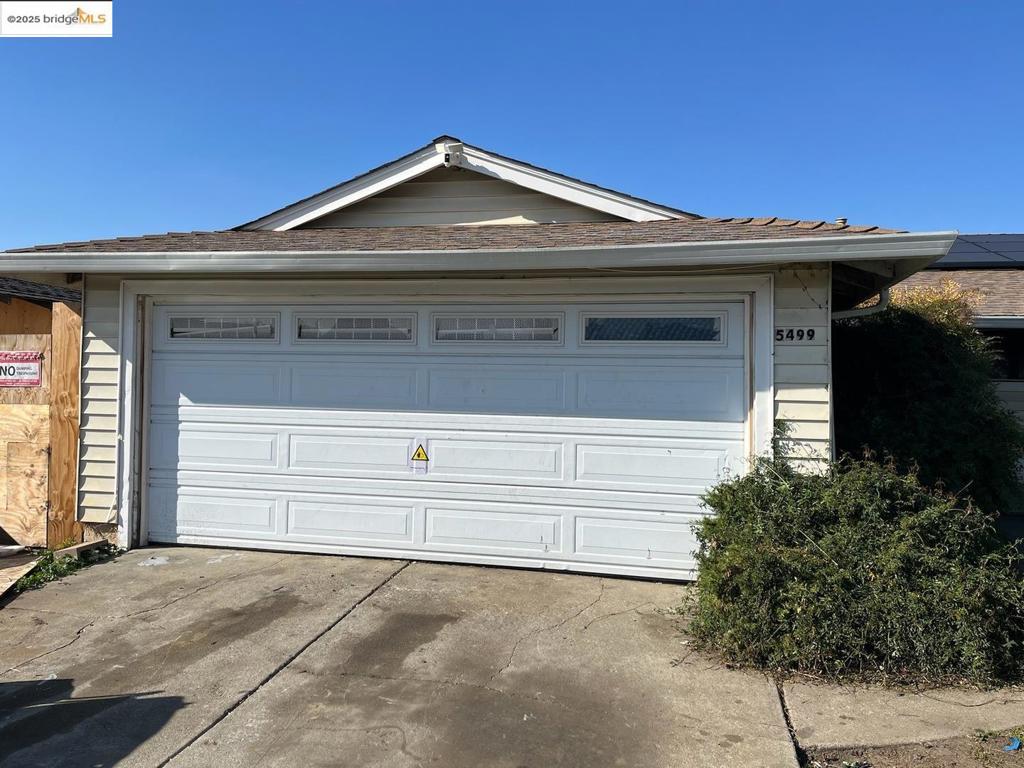 28 PALMS - Residential