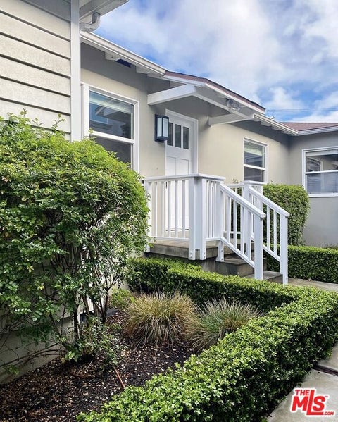 Photo of 953 9th Street, Santa Monica, CA 90403 (MLS # 26956761)