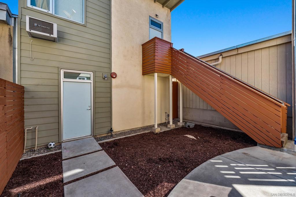 South Escondido - Residential Lease