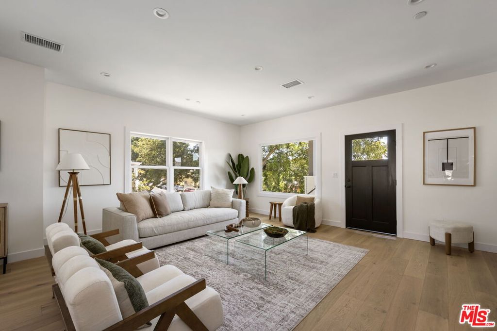 424 N Avenue 54