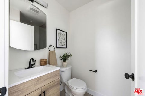Tiny photo for 424 N Avenue 54, Los Angeles, CA 90042 (MLS # 26870139)