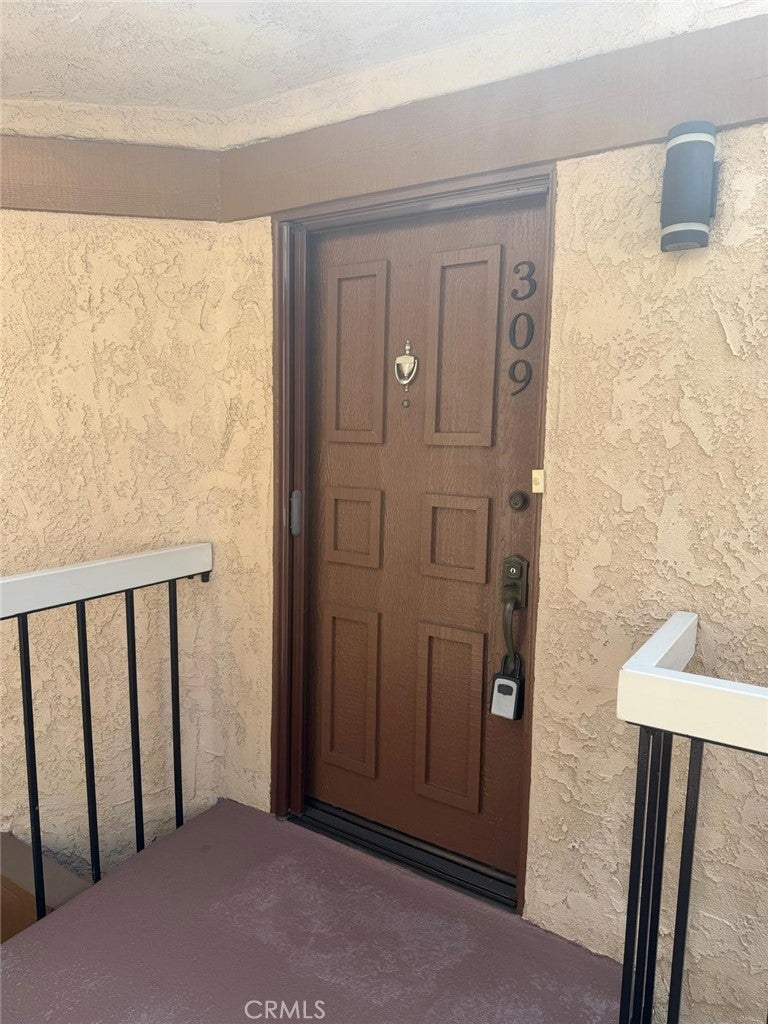 441 E San Jose 309