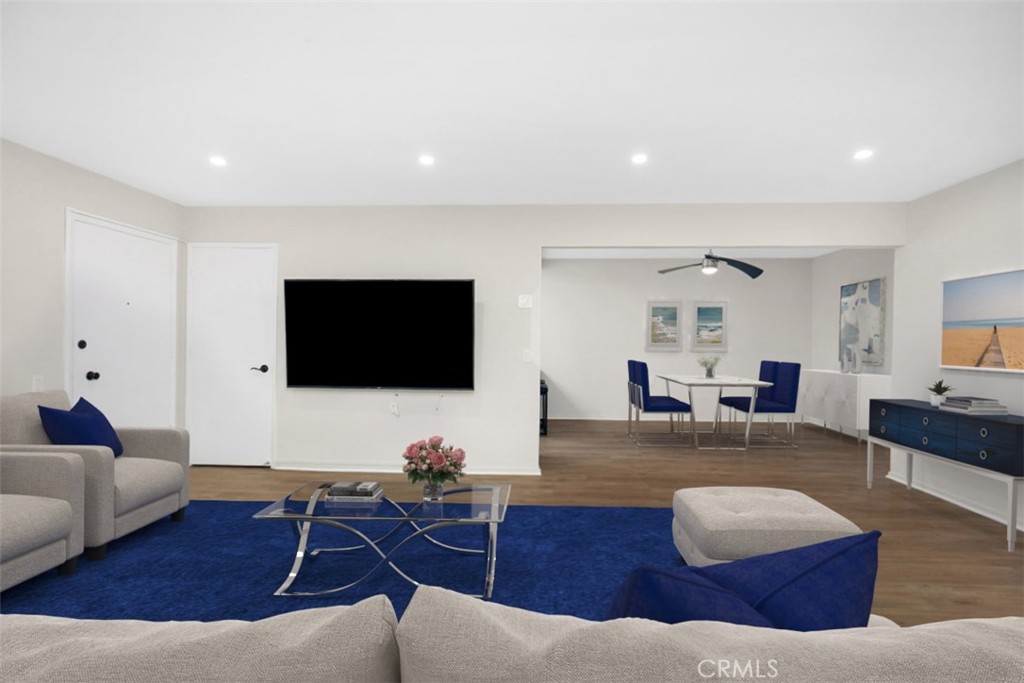 3311 Via Carrizo P