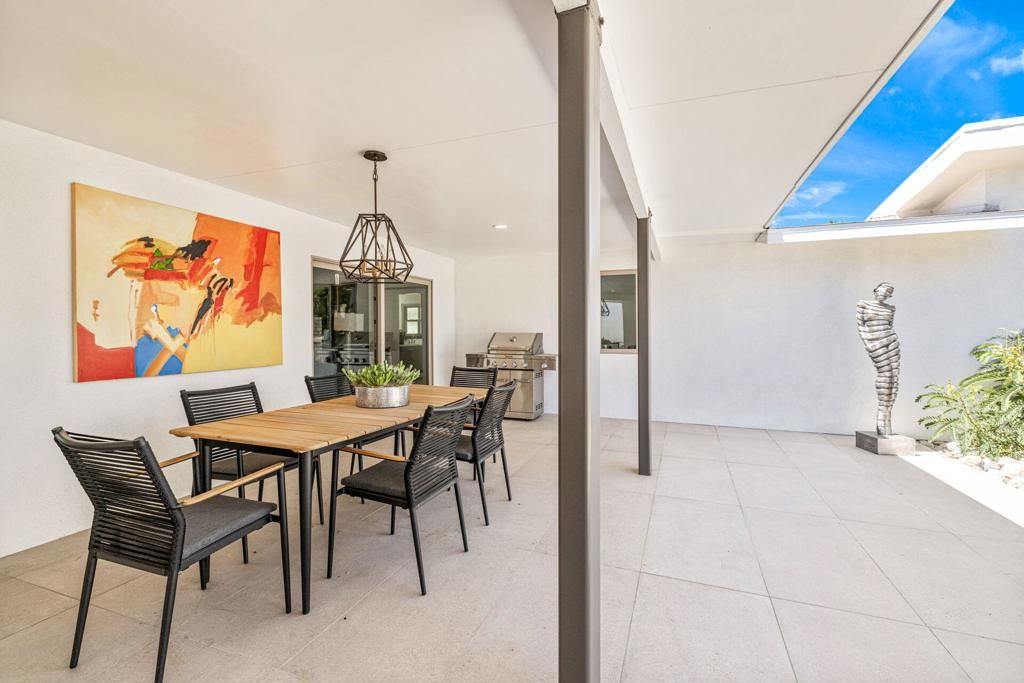 listing image 130722432737694447460
