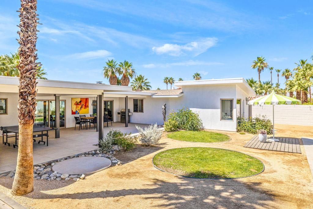 listing image 130723531832381056041