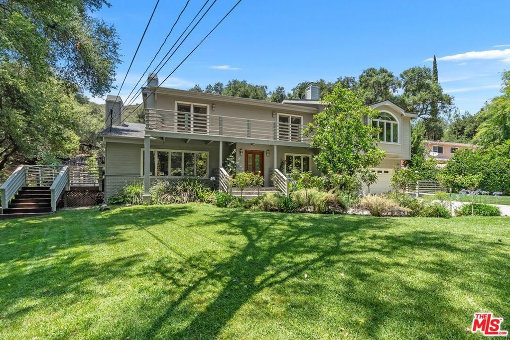 Photo of 24753 Mulholland Highway, Calabasas, CA 91302 (MLS # 25622665)