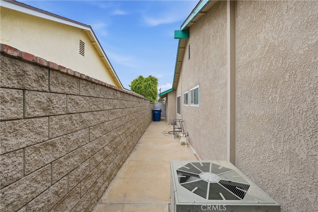 14872 Penfield, Huntington Beach CA 92647 - Photo 27