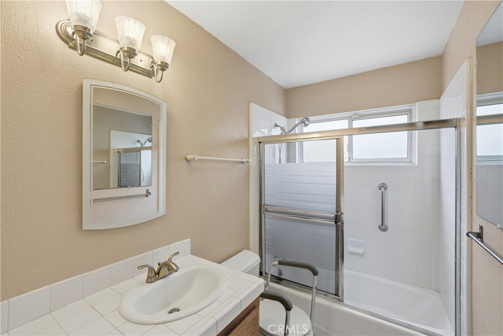 14872 Penfield, Huntington Beach CA 92647 - Photo 19