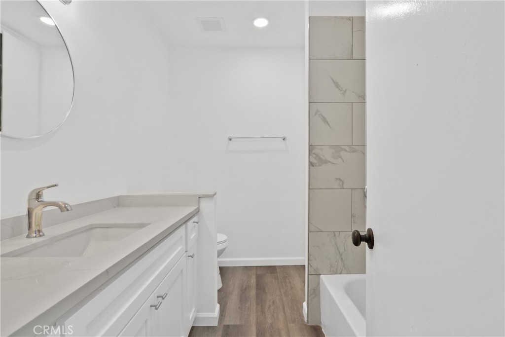 730 N N EUCALYPTUS AVE 25