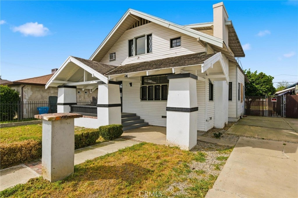 910 G Street