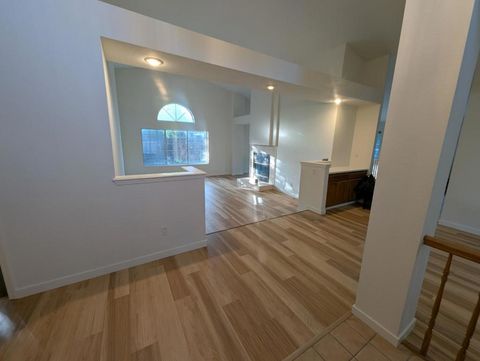 Photo of Petaluma, CA 94954 (MLS # ML82049385)