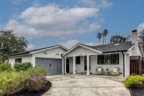 Photo of 5065 Kingston Way, San Jose, CA 95130 (MLS # ML82032955)