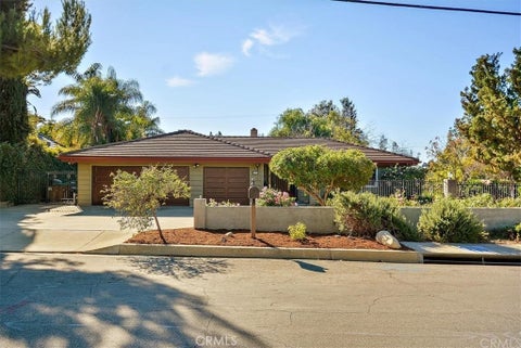 Photo of 1002 Pomello DR, Claremont, CA 91711 (MLS # GD26210687)