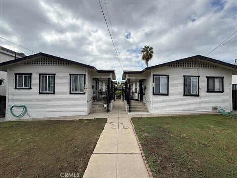 Photo of 965 W 1st ST, San Pedro, CA 90731 (MLS # SB26207286)
