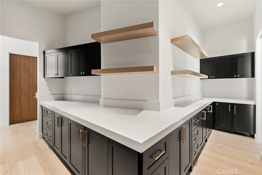 Rancho Santa Fe, California 92067, United States, 4 Bedrooms Bedrooms, ,5 BathroomsBathrooms,Residential,Active,175361