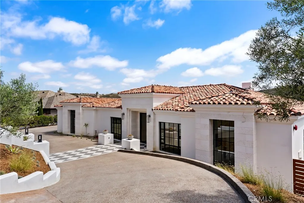 Rancho Santa Fe, California 92067, United States, 4 Bedrooms Bedrooms, ,5 BathroomsBathrooms,Residential,Active,175361