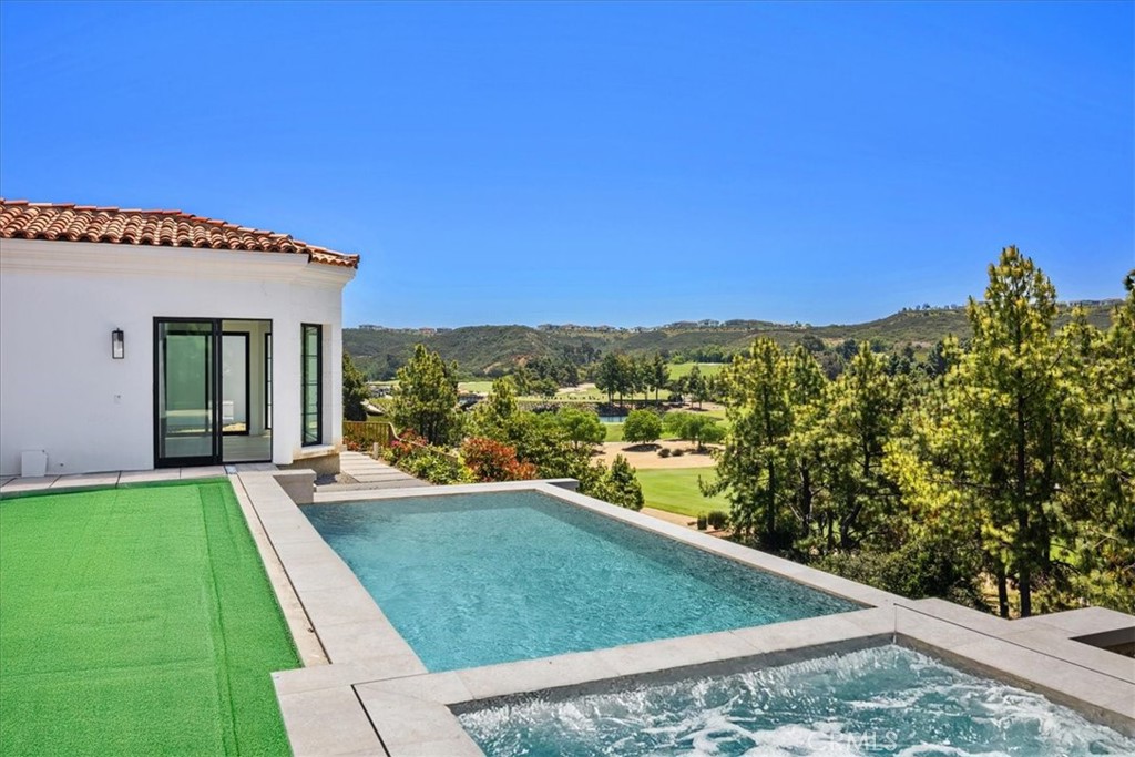 Rancho Santa Fe - Residential