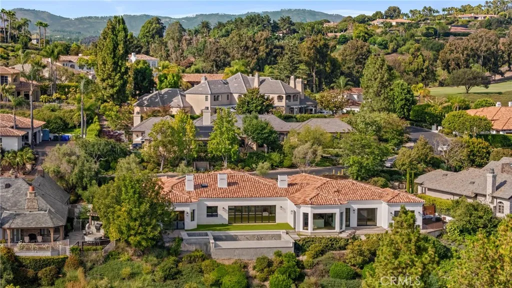 Rancho Santa Fe, California 92067, United States, 4 Bedrooms Bedrooms, ,5 BathroomsBathrooms,Residential,Active,175361