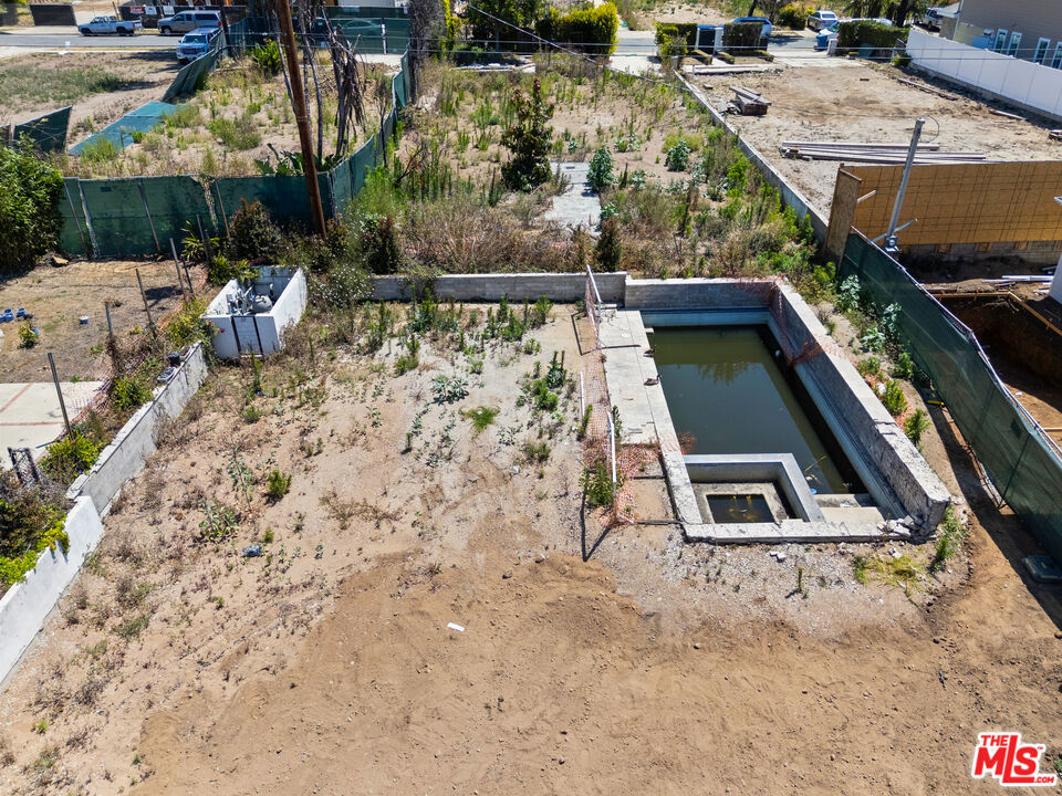 842 Hartzell Street