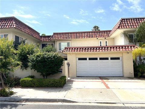 Photo of 6 PALMENTO Way, Irvine, CA 92612 (MLS # OC26107219)