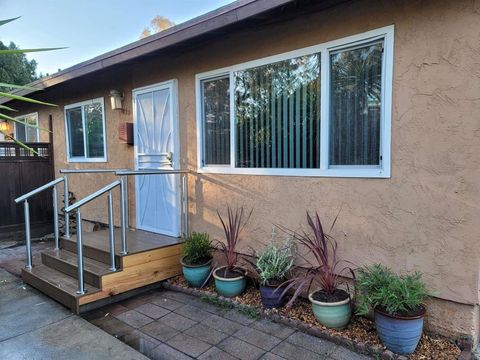 1020 Edgemont Pl. San Diego CA 92102