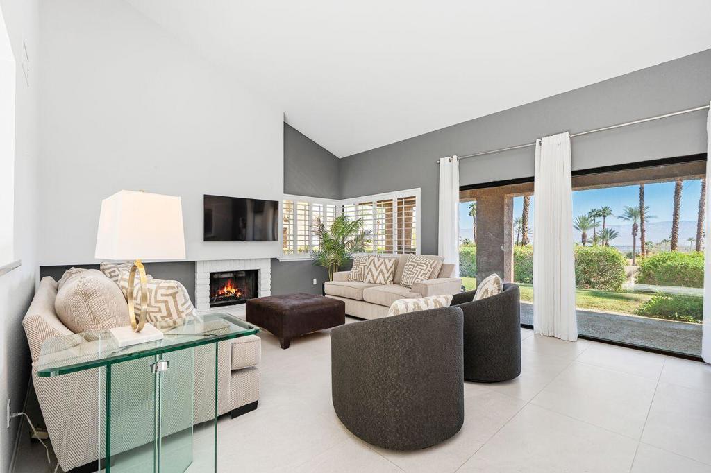 Ironwood Country Clu - Residential Lease