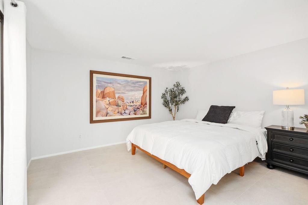 Ironwood Country Clu - Residential Lease