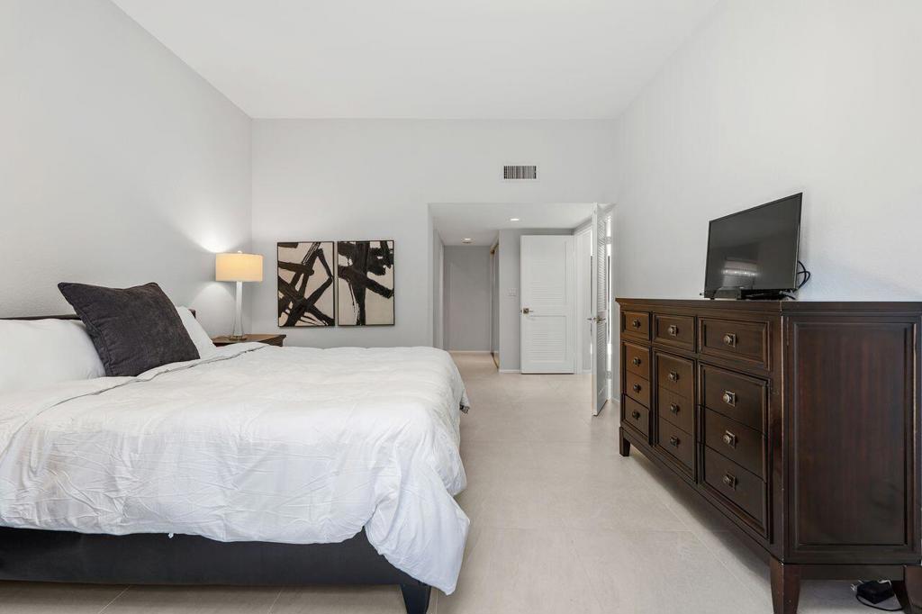 Ironwood Country Clu - Residential Lease
