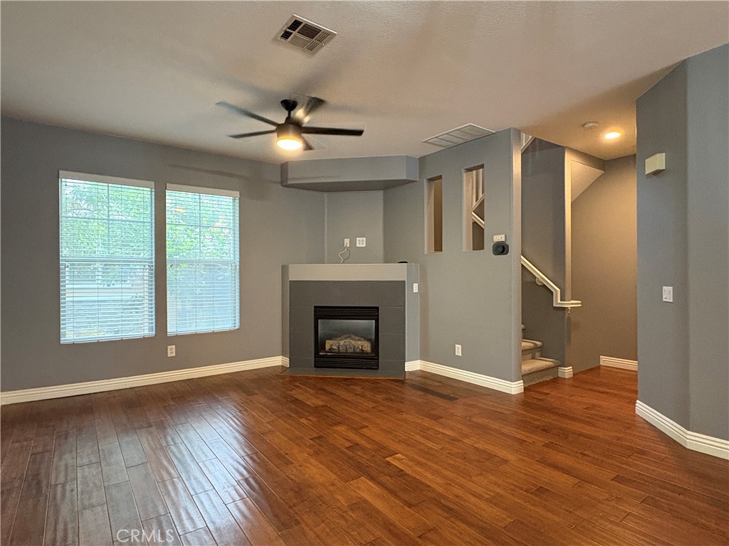 7 Burlingame Lane