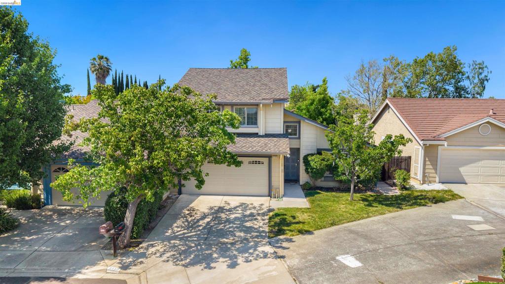 2135 Rock Pass Pl