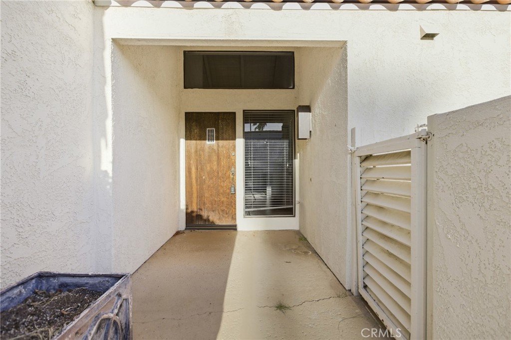450 Sunningdale