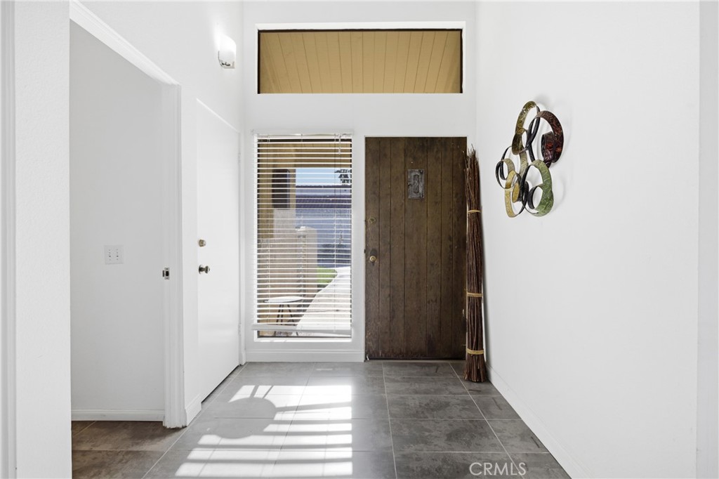450 Sunningdale