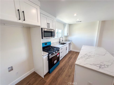 Photo of 2927 S Redondo Boulevard #4, Los Angeles, CA 90016 (MLS # PW26143450)