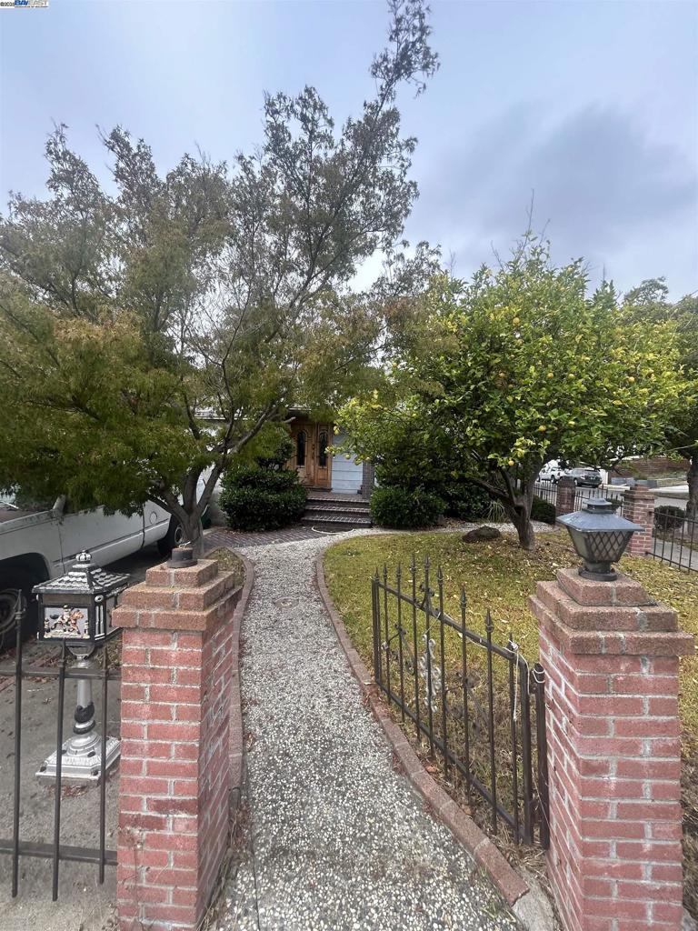 ALAMEDA - Residential