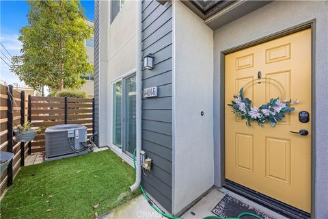 Photo of 14404 Kiwi Lane #6, Gardena, CA 90247 (MLS # WS26018664)