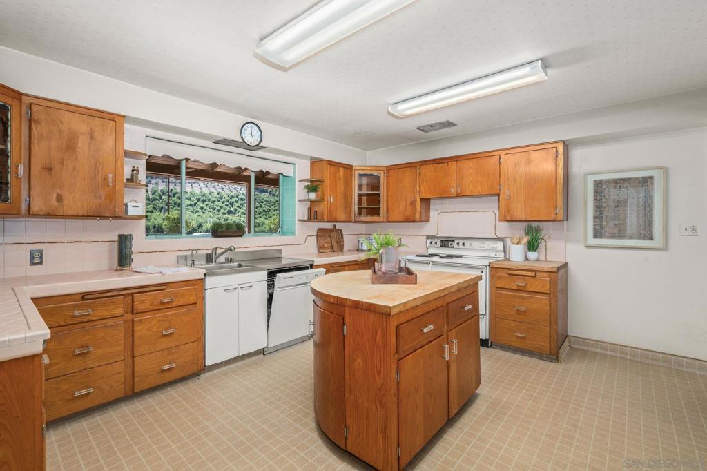 East Escondido - Residential