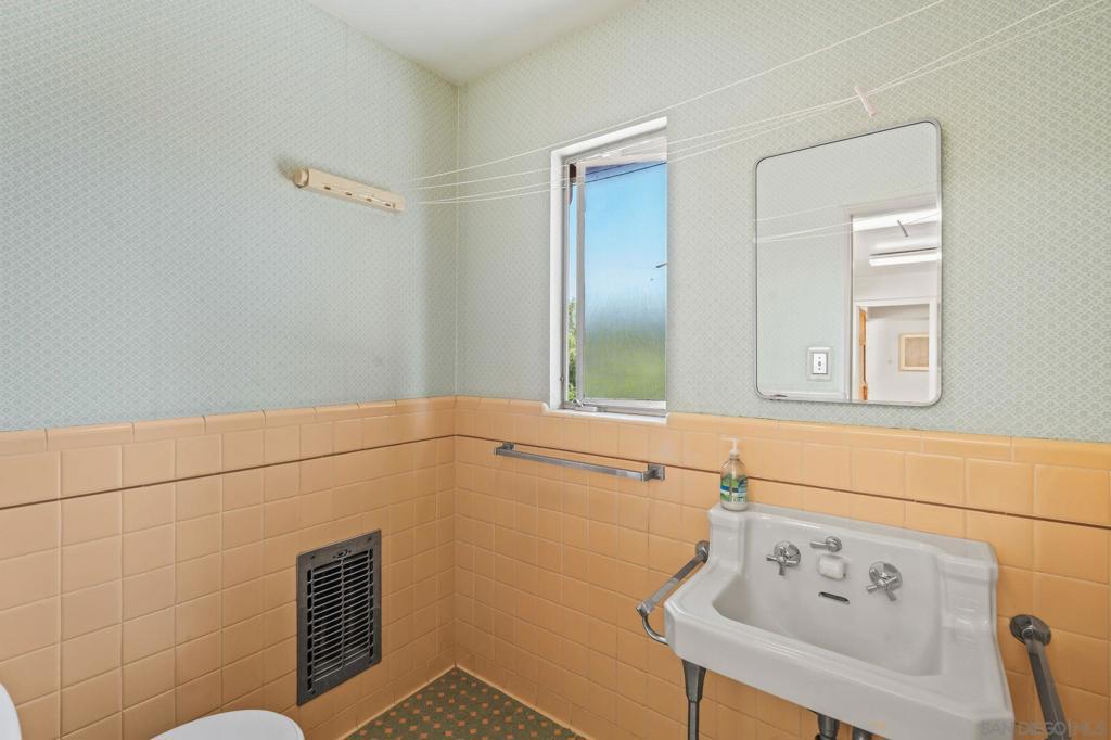 East Escondido - Residential